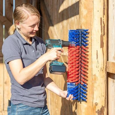 Brosses à gratter à moitié rondes pour bétail et chevaux certifiées ROHS