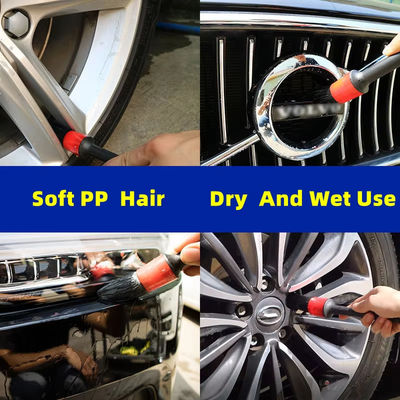 Pâte à poussière à l' intérieur