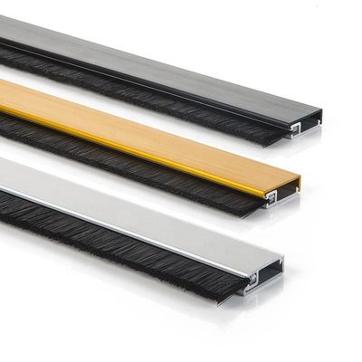 Pinceau à bandes industrielles en métal pour nettoyer et polir la poussière des escaliers mécaniques